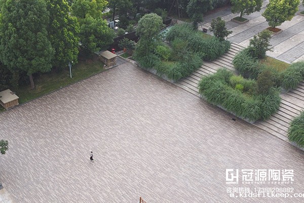 1656403142691961.jpg lo846a5fhr.jpg